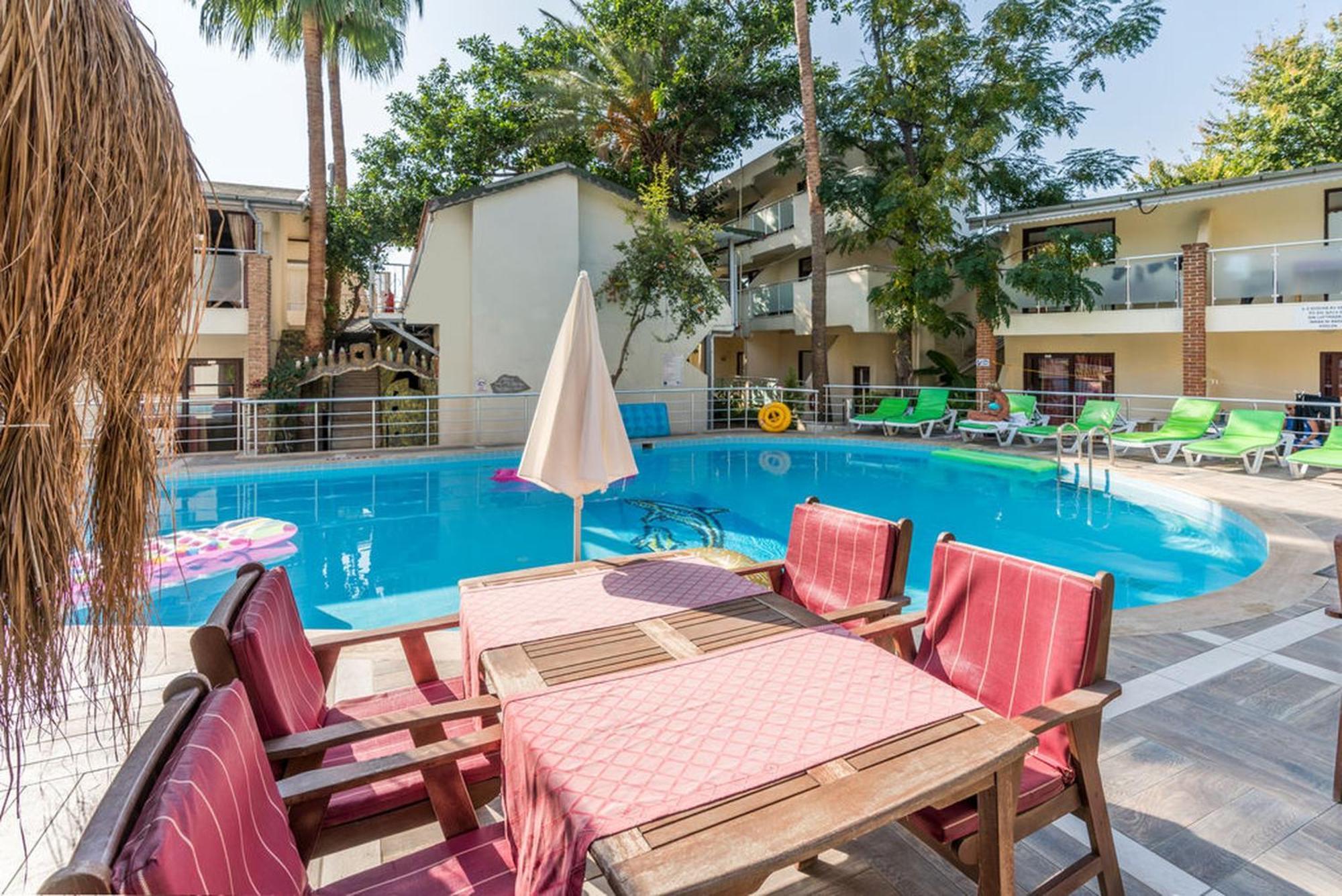 Tropic Beach Club Side Hotel Luaran gambar