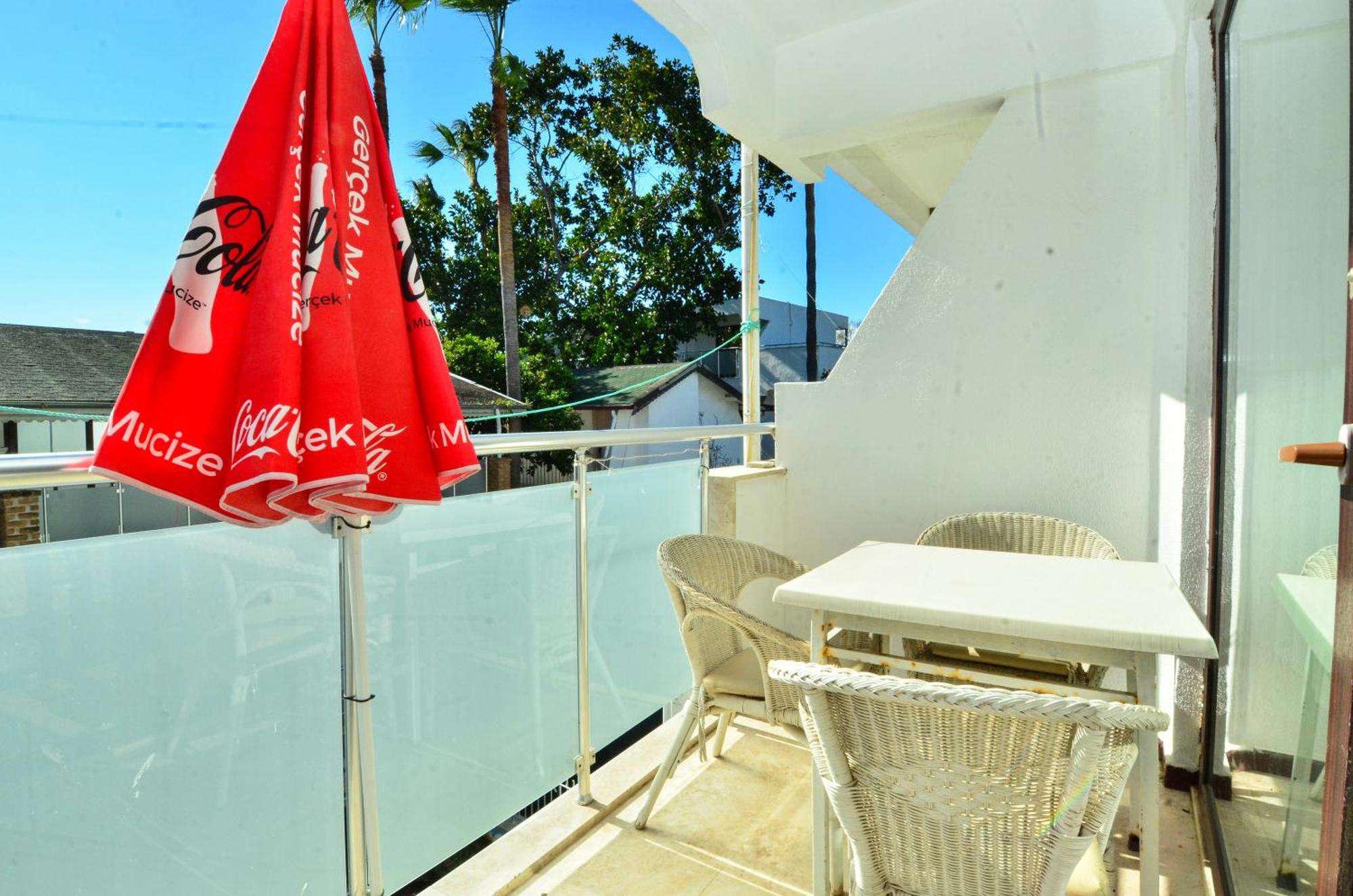 Tropic Beach Club Side Hotel Luaran gambar