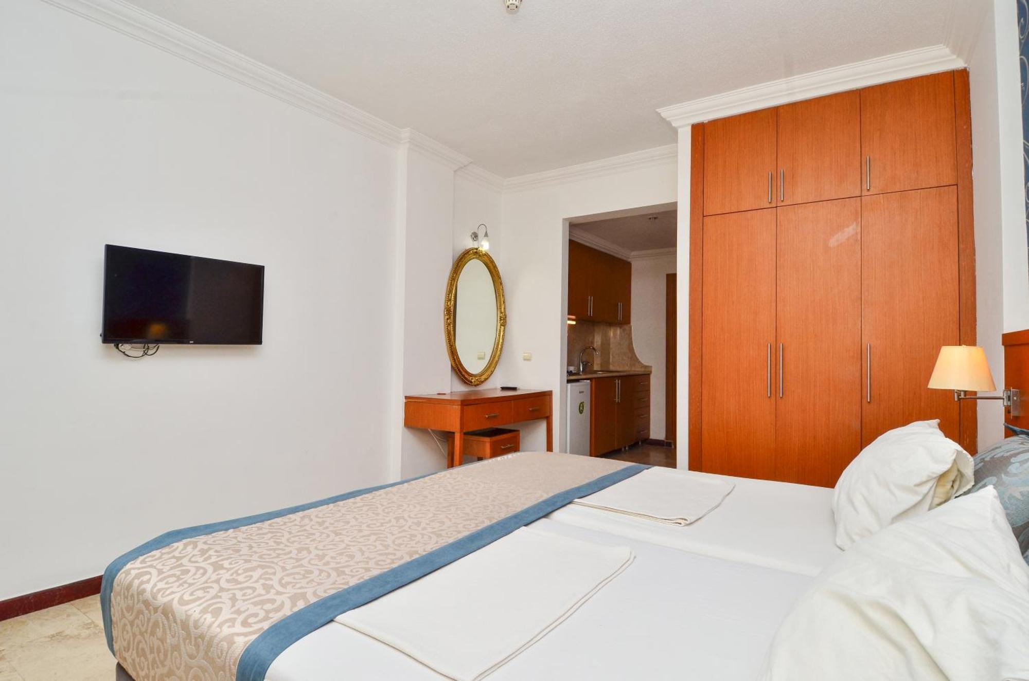 Tropic Beach Club Side Hotel Luaran gambar